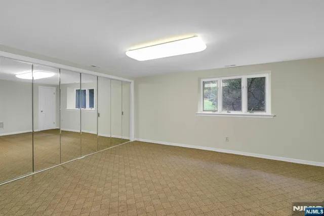 $1,099,000 | 142 Ashley Place, Park Ridge, NJ 07656