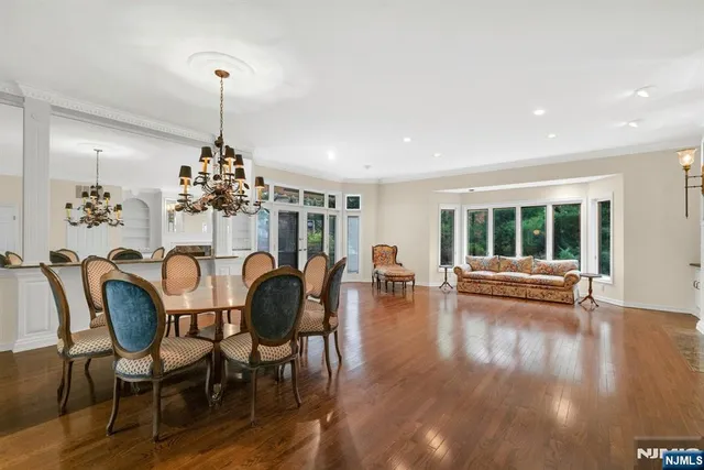 $1,099,000 | 142 Ashley Place, Park Ridge, NJ 07656