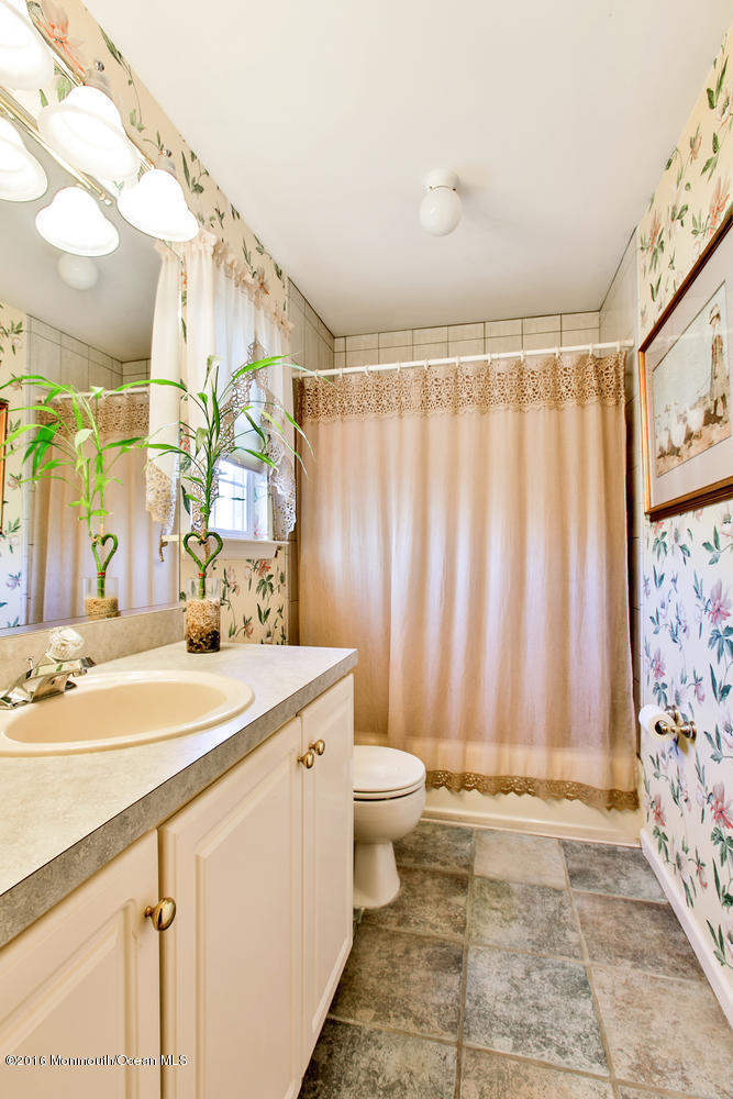 15 Valley Road Jackson, NJ 08527 - Photo 24 of 32 15 Valley Rd Jackson NJ 08527-large-024-