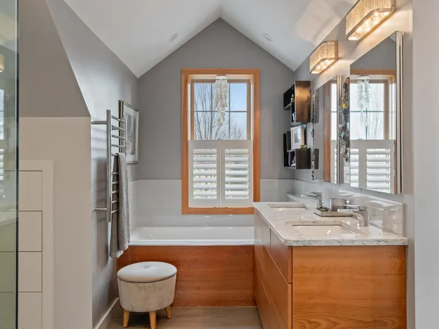 $1,975,000 | 1285 Spear Street, South Burlington, VT 05403