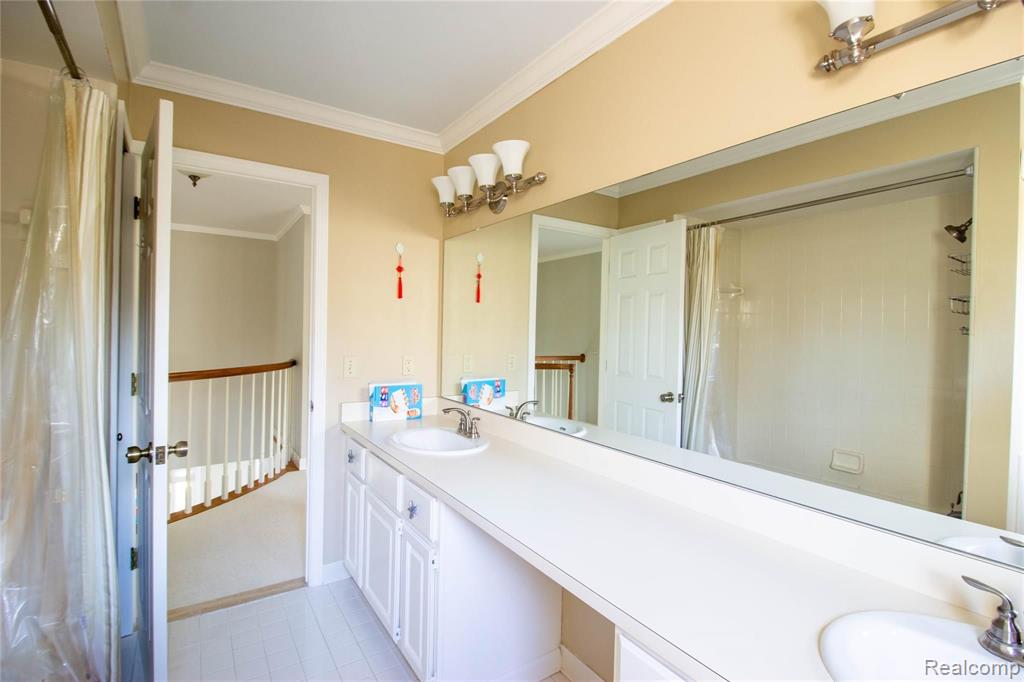 1067 Grandview Drive Rochester Hills, MI 48306 - Photo 18 of 26