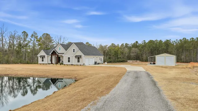 $1,150,000 | 867 Dog Bluff Road, Galivants Ferry, SC 29544