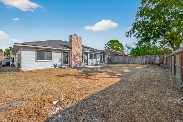 $269,000 | 5507 Greenhill Forest Drive, Houston, TX 77088