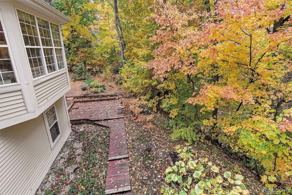 2673 Ravineside South Howell, MI 48843 - Photo 26 of 28