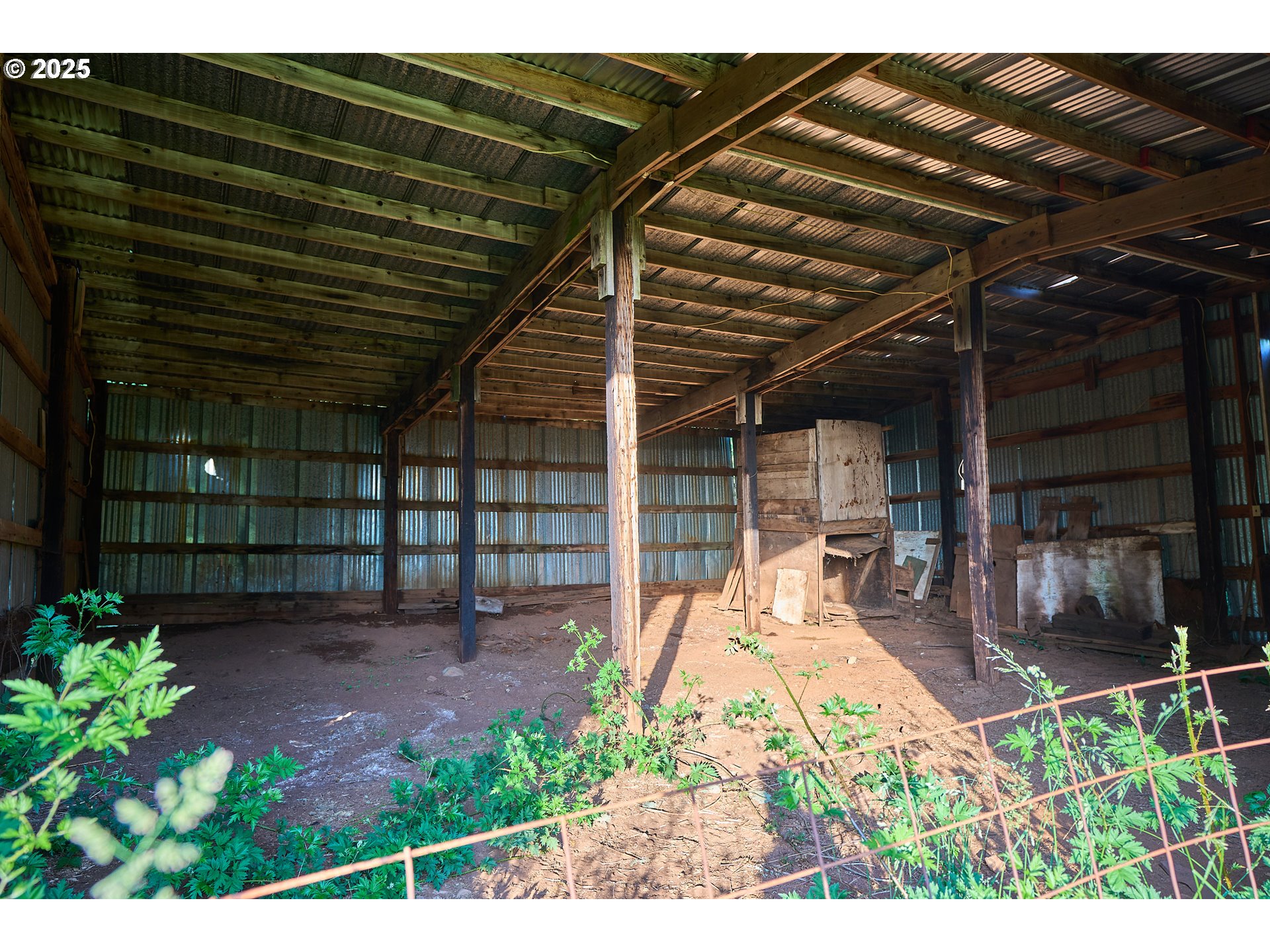 1671 Mabee Mines Road, Unit 3 Washougal, WA 98671 - Photo 19 of 19 a view of a backyard with table and chairs