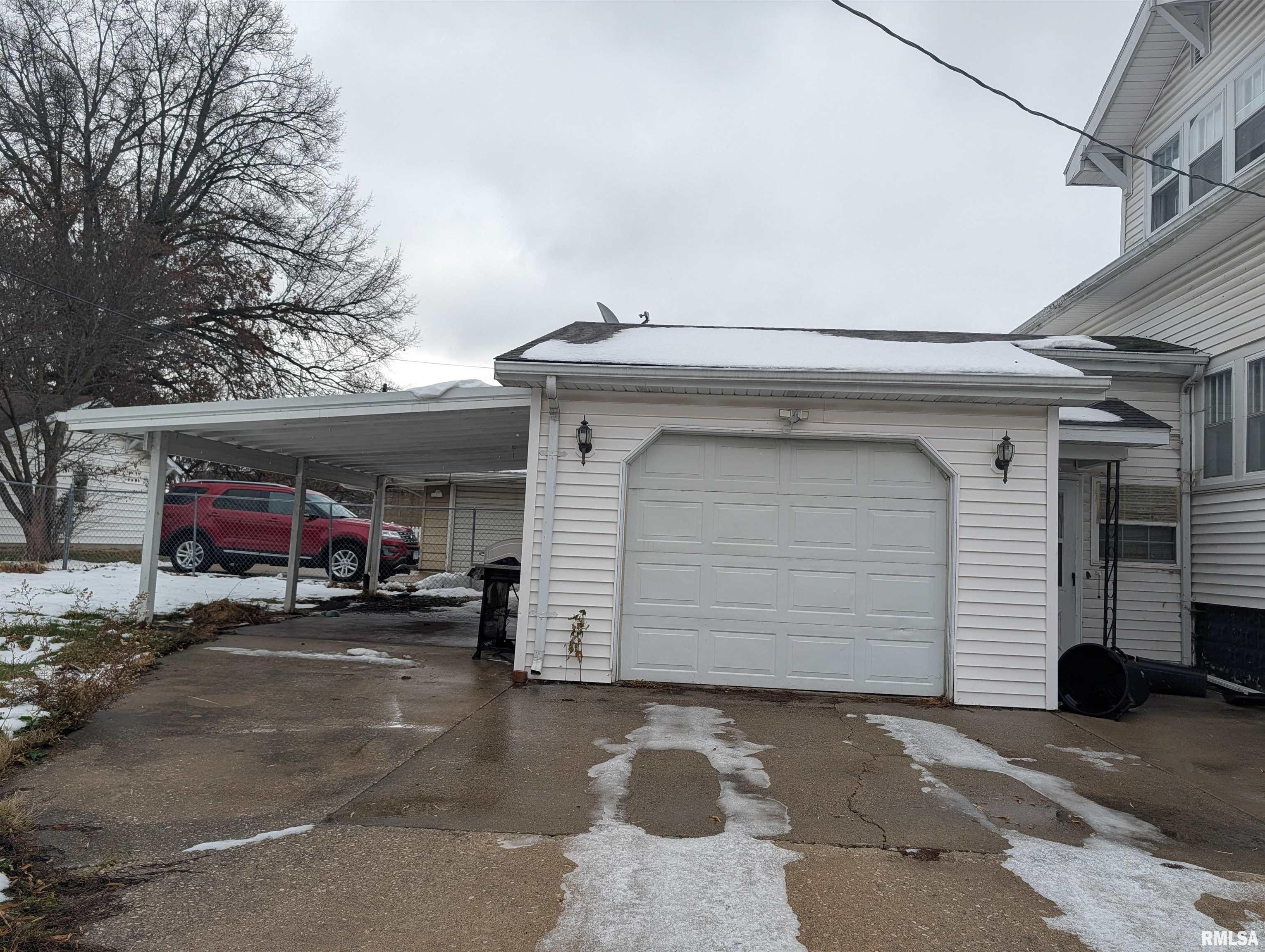 159 West Locust Street Canton, IL 61520 - Photo 6 of 6