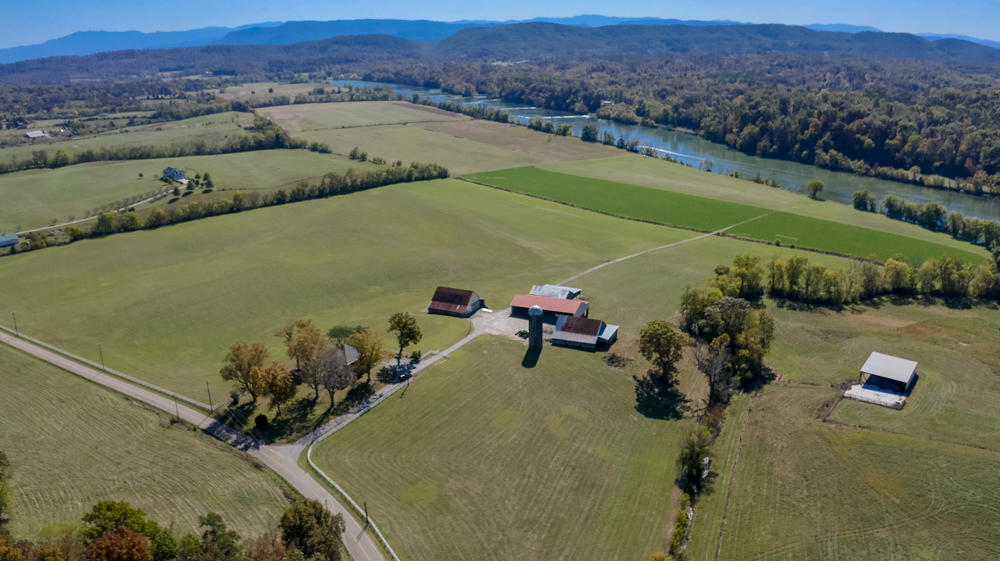 Riverview Downs-8[22627]