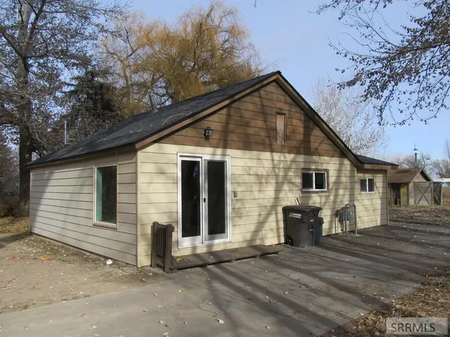 $284,900 | 486 North 3435 East, Lewisville, ID 83431