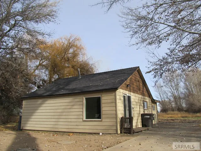 $284,900 | 486 North 3435 East, Lewisville, ID 83431