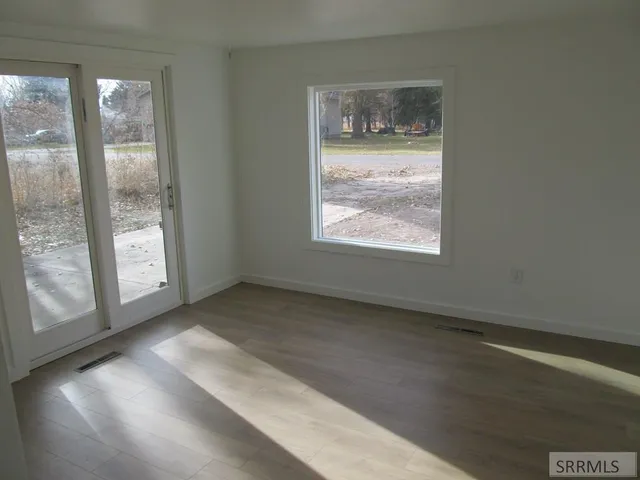 $284,900 | 486 North 3435 East, Lewisville, ID 83431