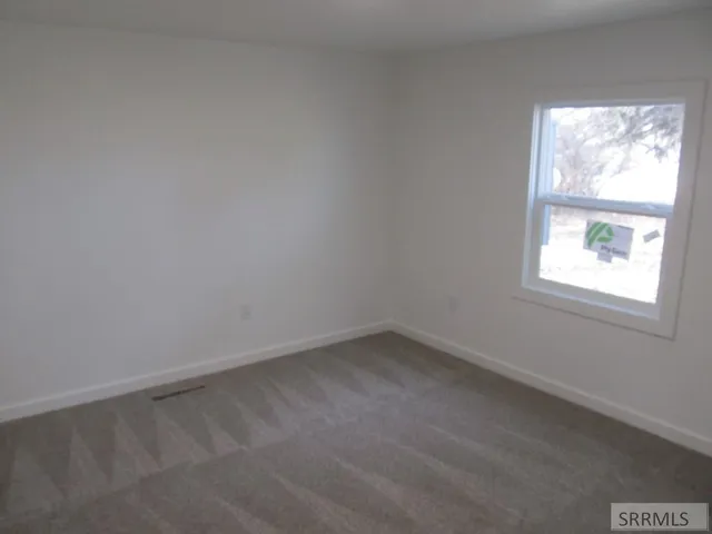 $284,900 | 486 North 3435 East, Lewisville, ID 83431