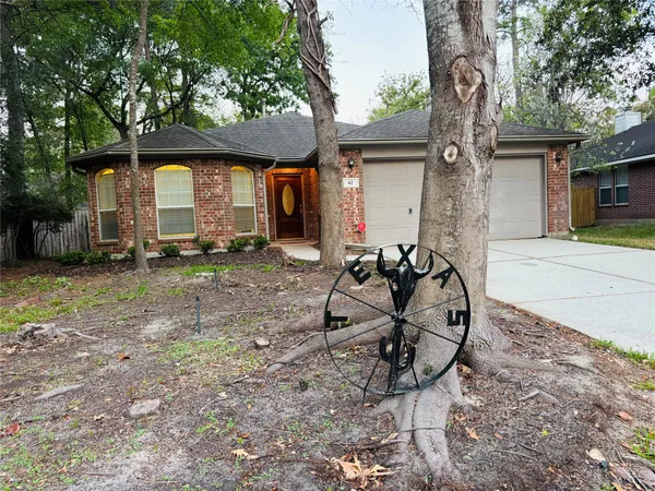 $315,000 | 62 Drifting Shadows Court, Conroe, TX 77385