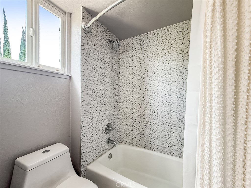 5856 Greenview Road Calabasas, CA 91302 - Photo 40 of 55