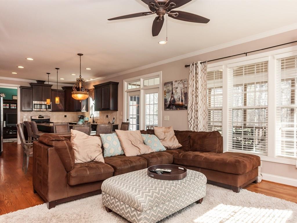 314 Grassy Point Road Apex, NC 27502 - Photo 8 of 25 Gallery Image 8