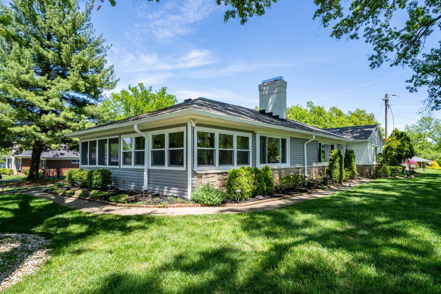 3614 East Galbraith Road Amberley, OH 45236 - Photo 4 of 39