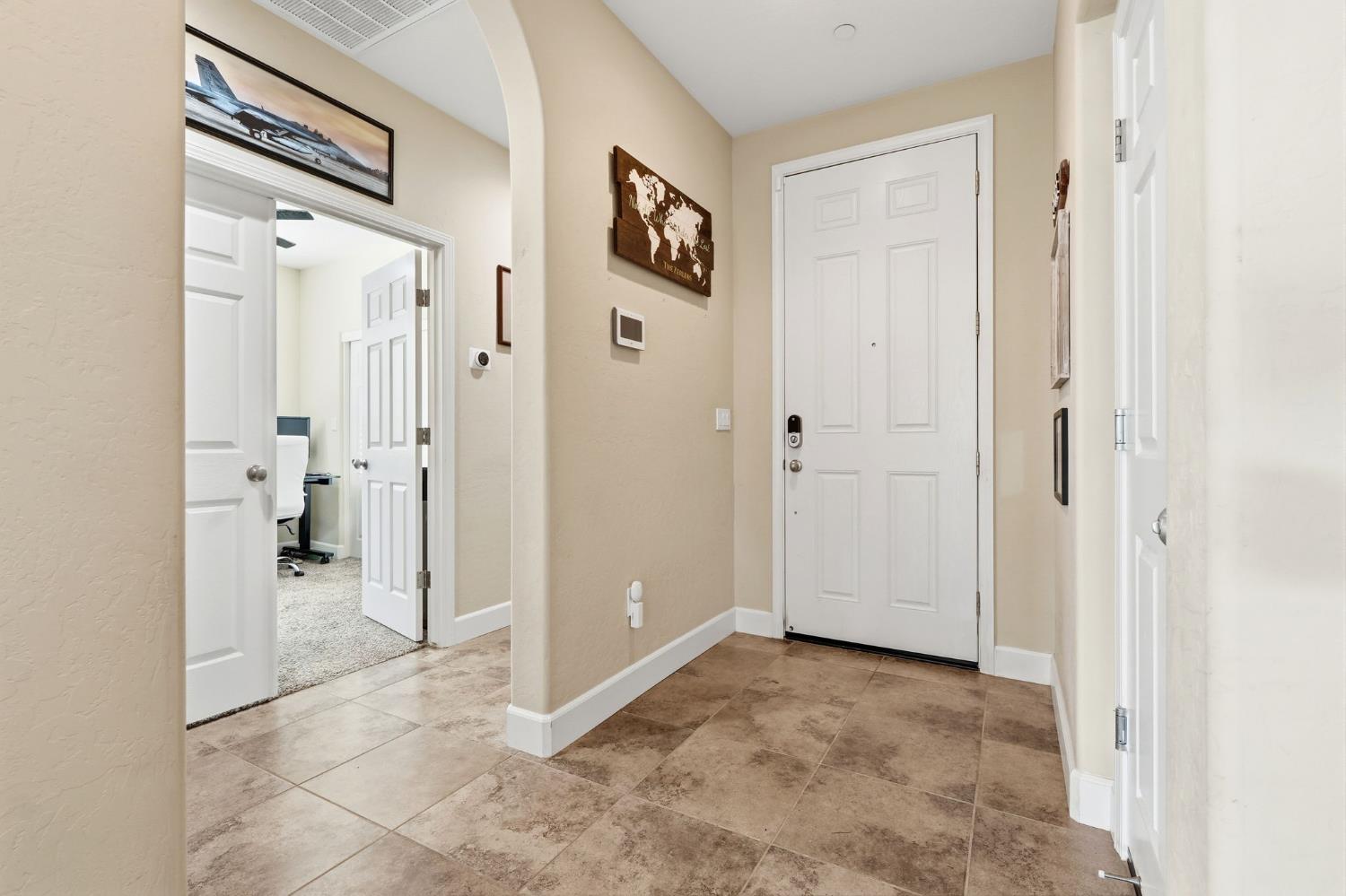 1023 Revere Way Lemoore, CA 93245 - Photo 15 of 64