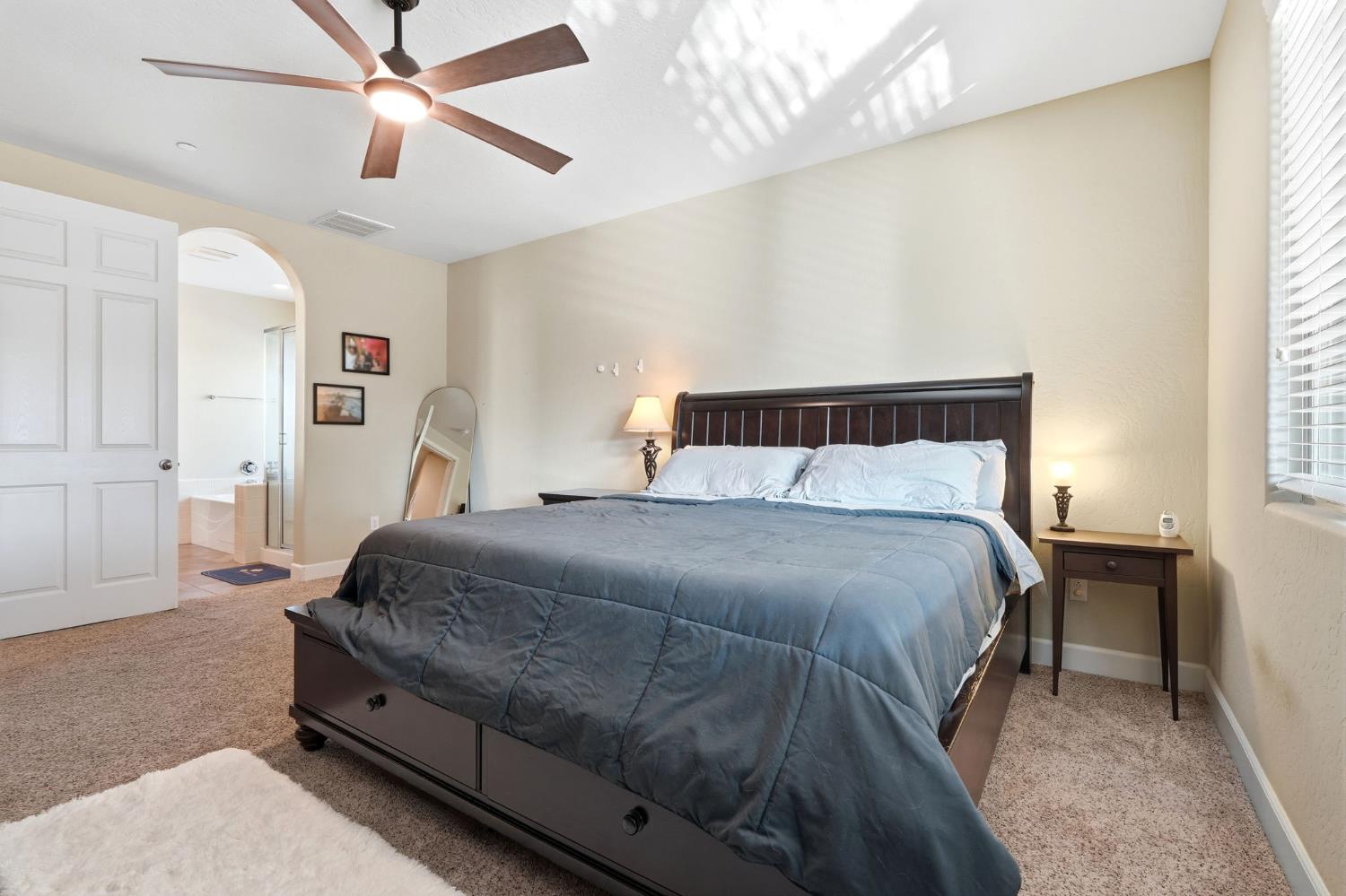 1023 Revere Way Lemoore, CA 93245 - Photo 46 of 64