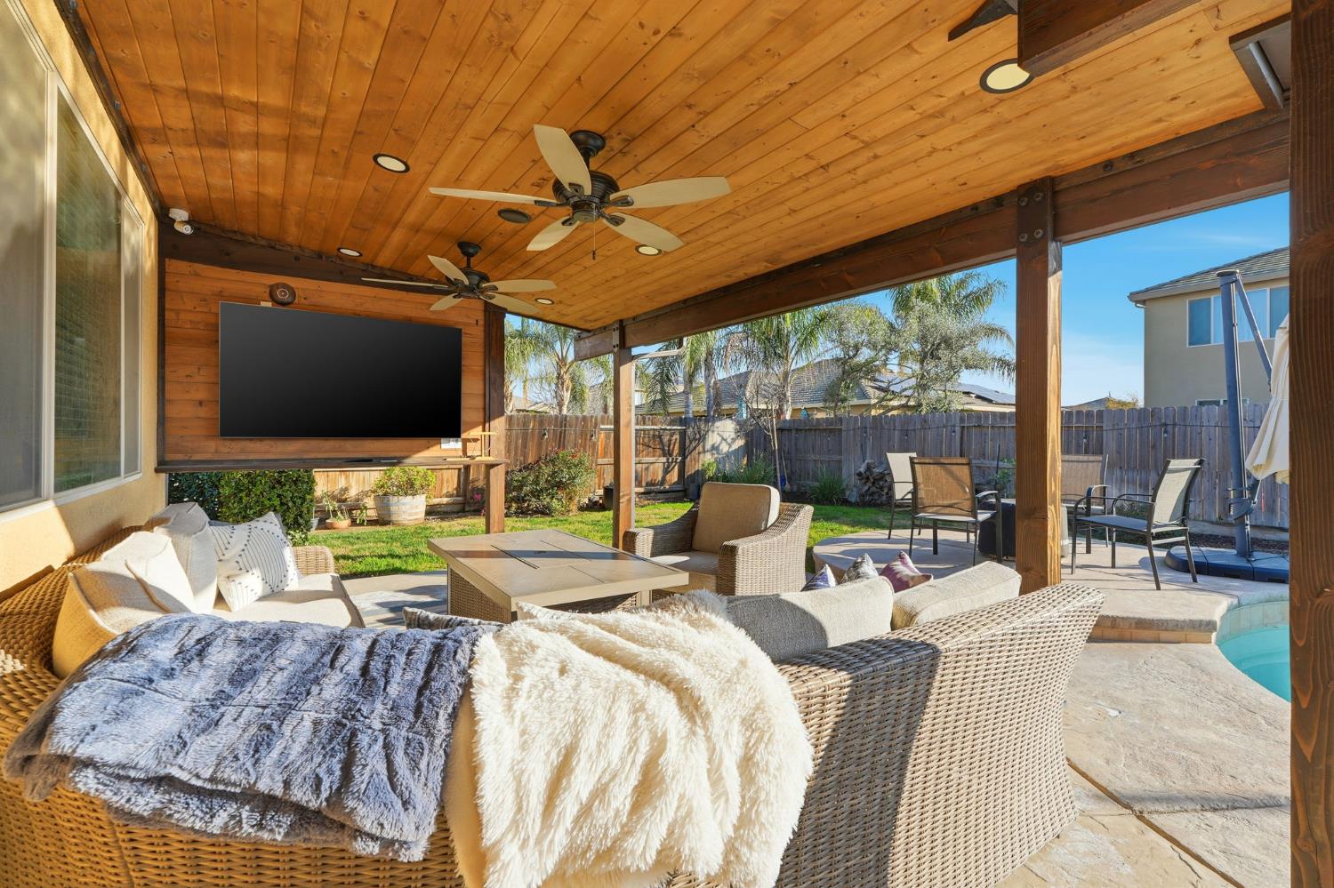 1023 Revere Way Lemoore, CA 93245 - Photo 57 of 64