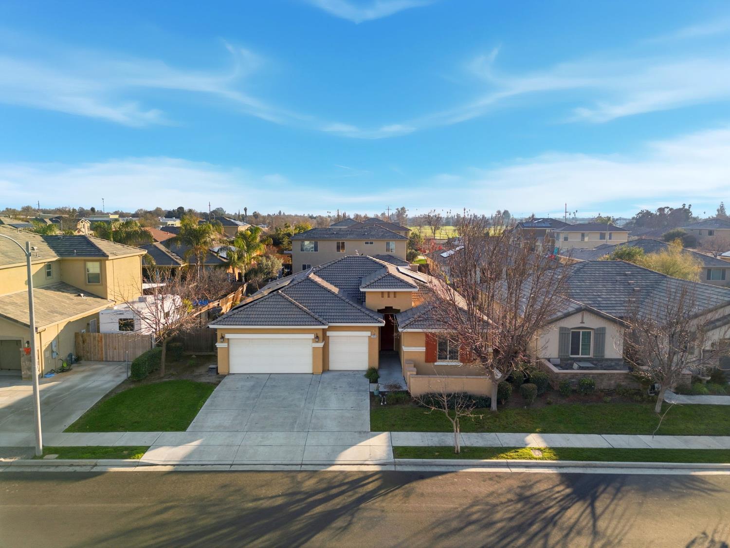 1023 Revere Way Lemoore, CA 93245 - Photo 7 of 64