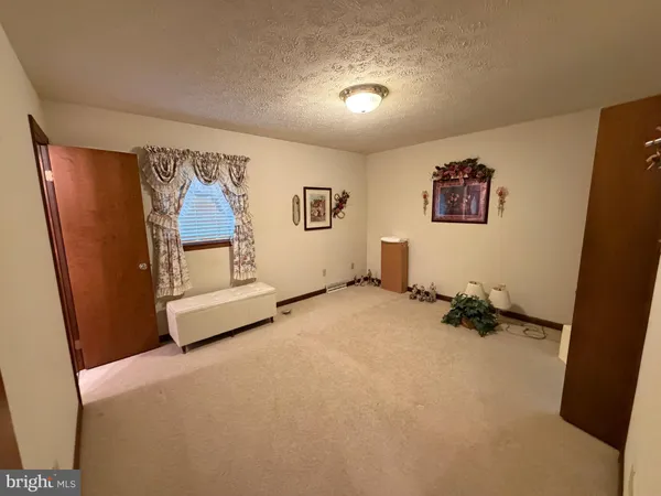 $279,900 | 632 Kittatinny Drive, Chambersburg, PA 17202