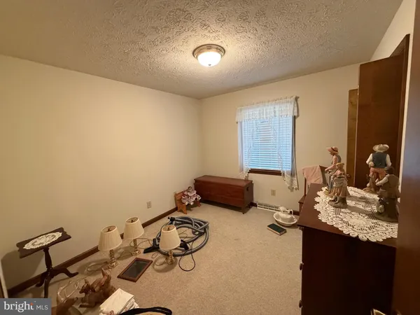 $279,900 | 632 Kittatinny Drive, Chambersburg, PA 17202