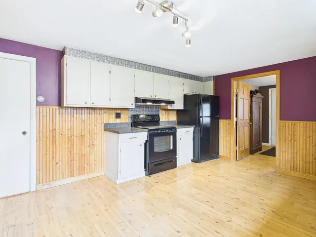 $349,900 | 15 Main Street, Stewartstown, NH 03597