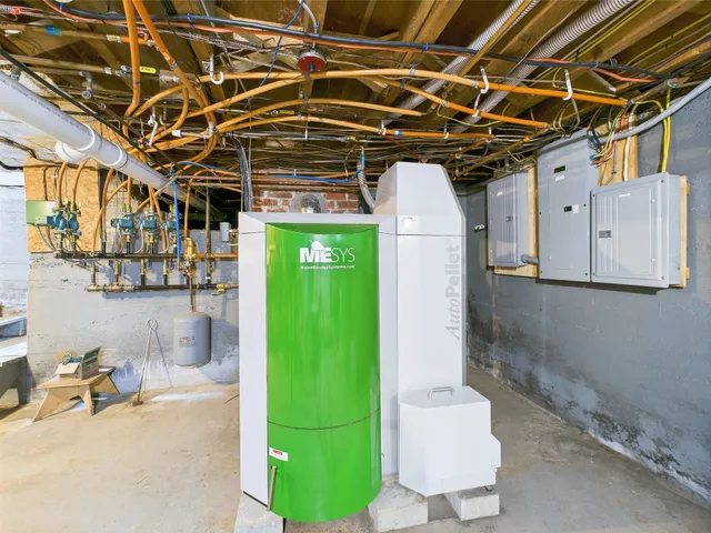 $349,900 | 15 Main Street, Stewartstown, NH 03597