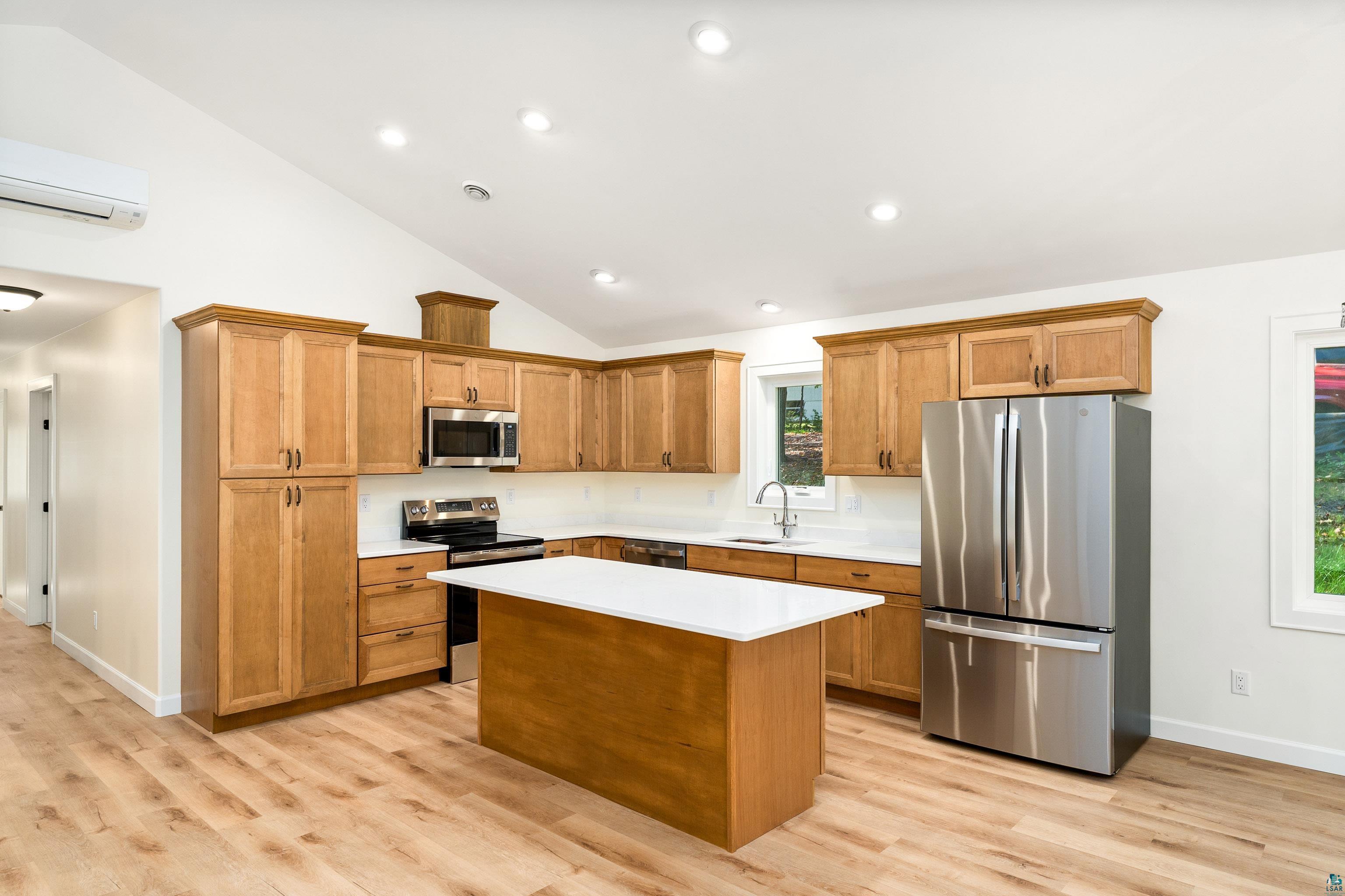 1804 Rice Lake Road Duluth, MN 55811 - Photo 11 of 34