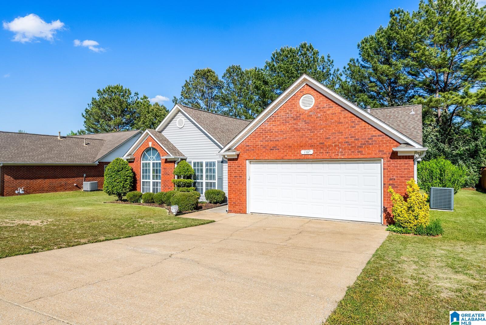 167 Pebble Drive Alabaster, AL 35007 - Photo 3 of 35