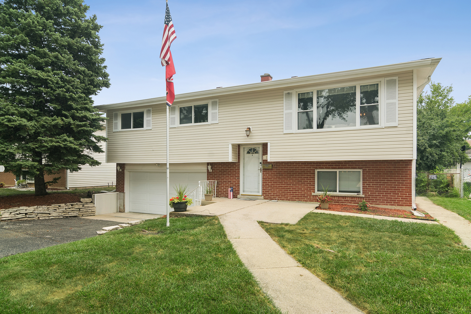 117 Evergreen Street Addison, IL 60101 - Photo 24 of 26 Gallery Image 24
