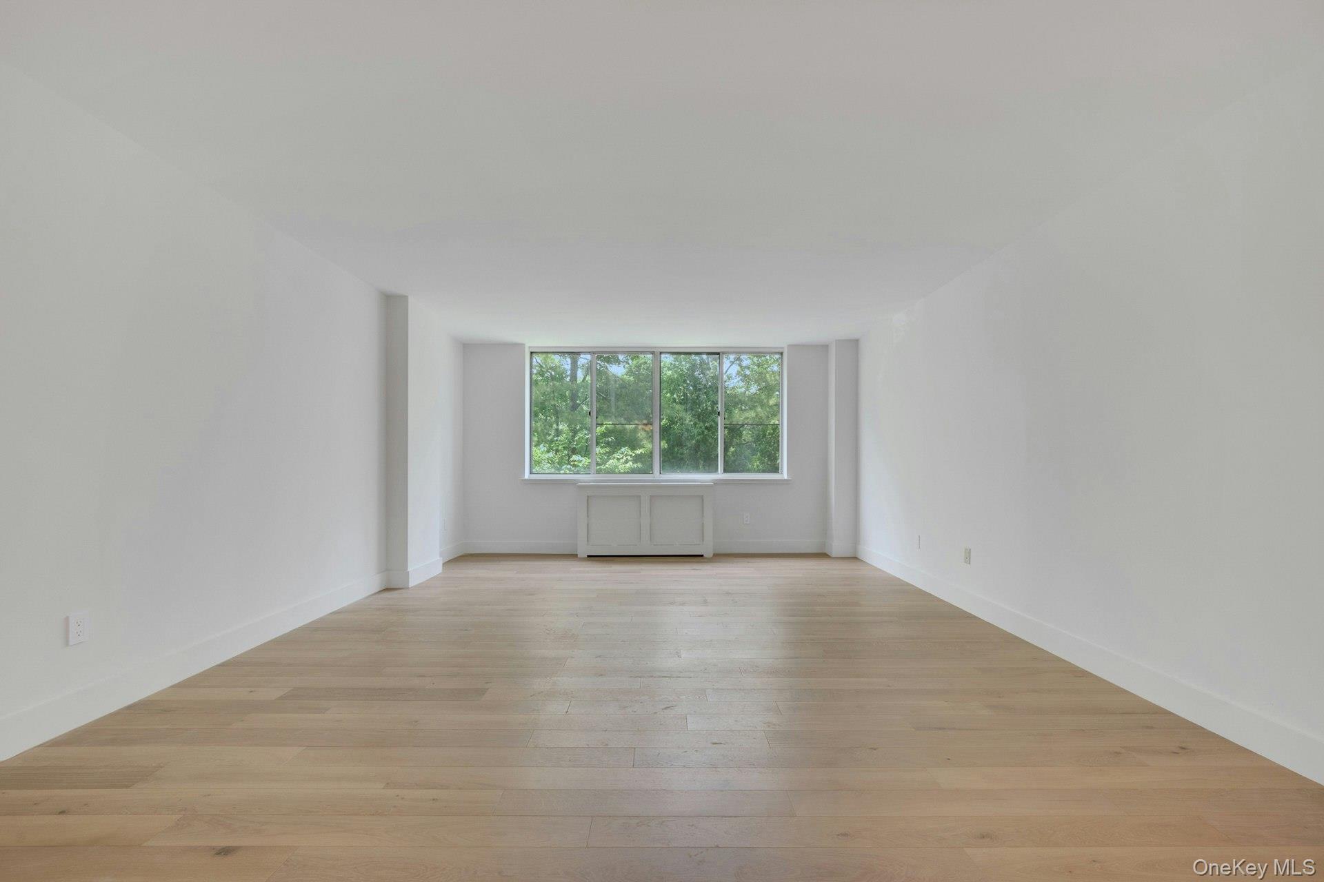 1270 North Avenue, Unit 1P New Rochelle, NY 10804 - Photo 4 of 35