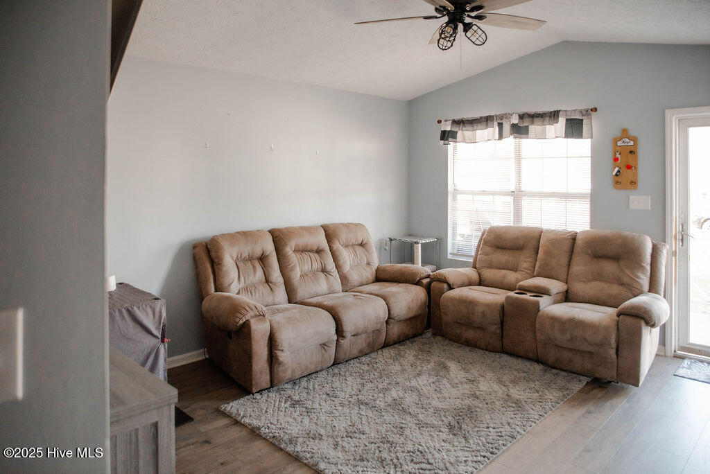 209 Crestmont Drive Rockingham, NC 28379 - Photo 12 of 35 DSC_3465