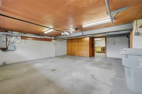$450,000 | 139 East Edgewood Drive, Canonsburg, PA 15317