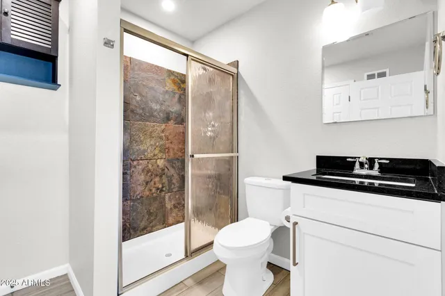 $2,550 | 449 East Harmony Avenue, Mesa, AZ 85204