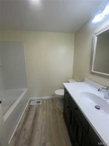 $519,900 | 252 Trails End Way, Doniphan, MO 63935