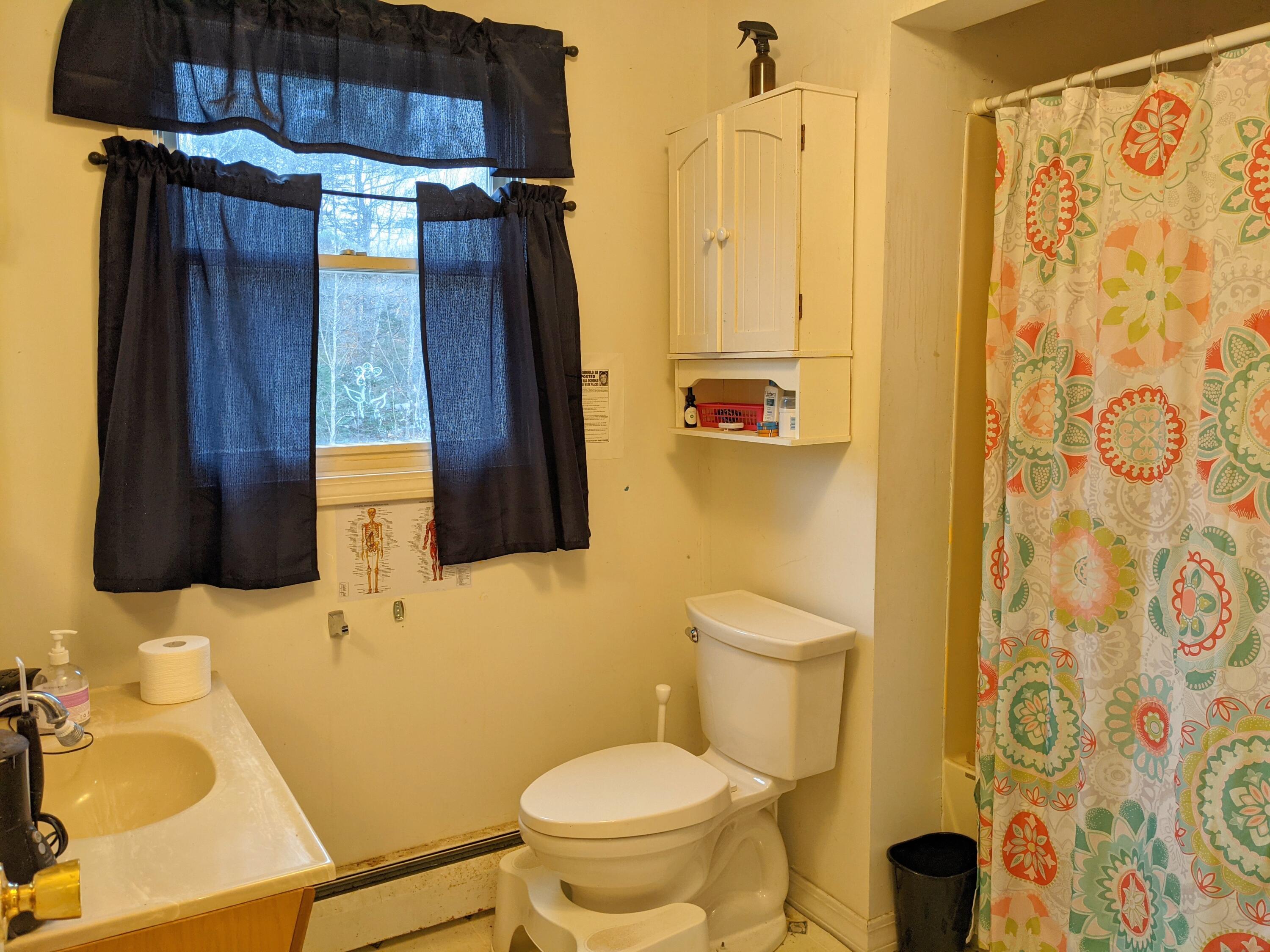 825 Hallowell Road Pownal, ME 04069 - Photo 8 of 42 PXL_20211126_171849419~2