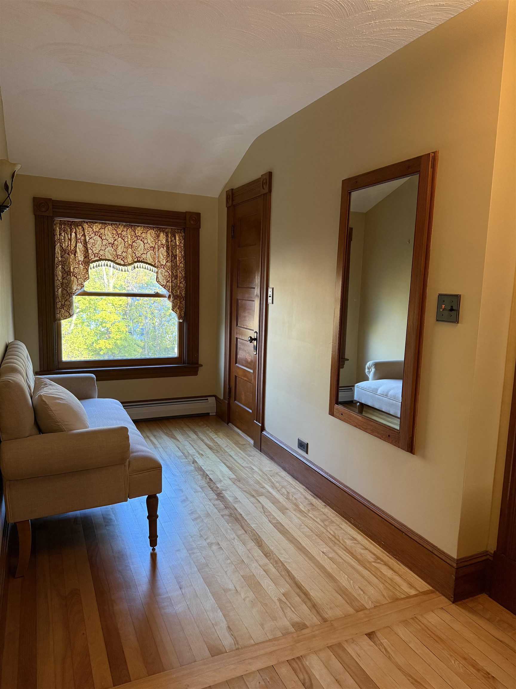 86 Maple Street Henniker, NH 03242 - Photo 17 of 32