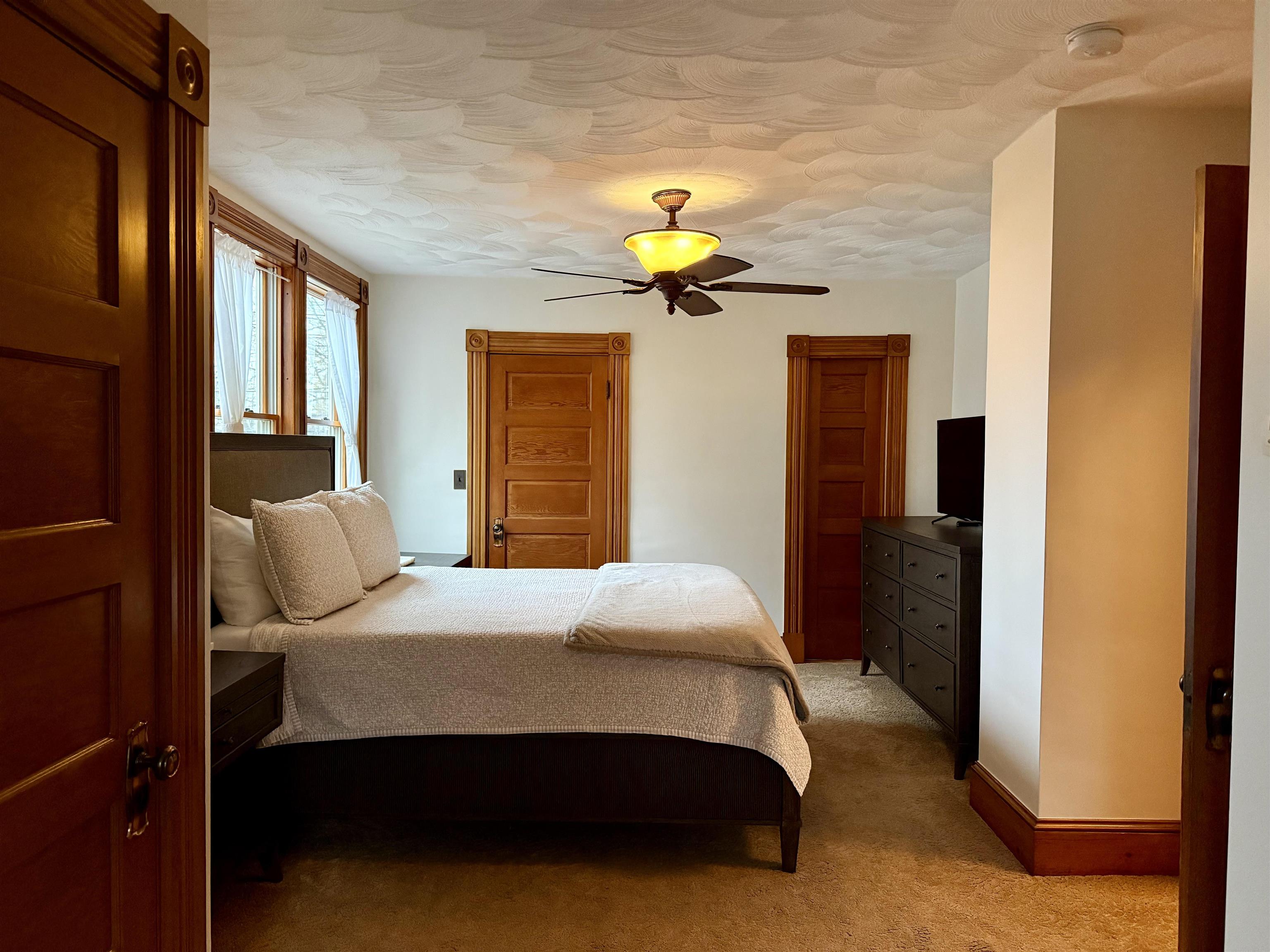 86 Maple Street Henniker, NH 03242 - Photo 19 of 32