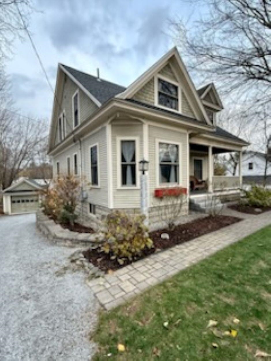 86 Maple Street Henniker, NH 03242 - Photo 2 of 32