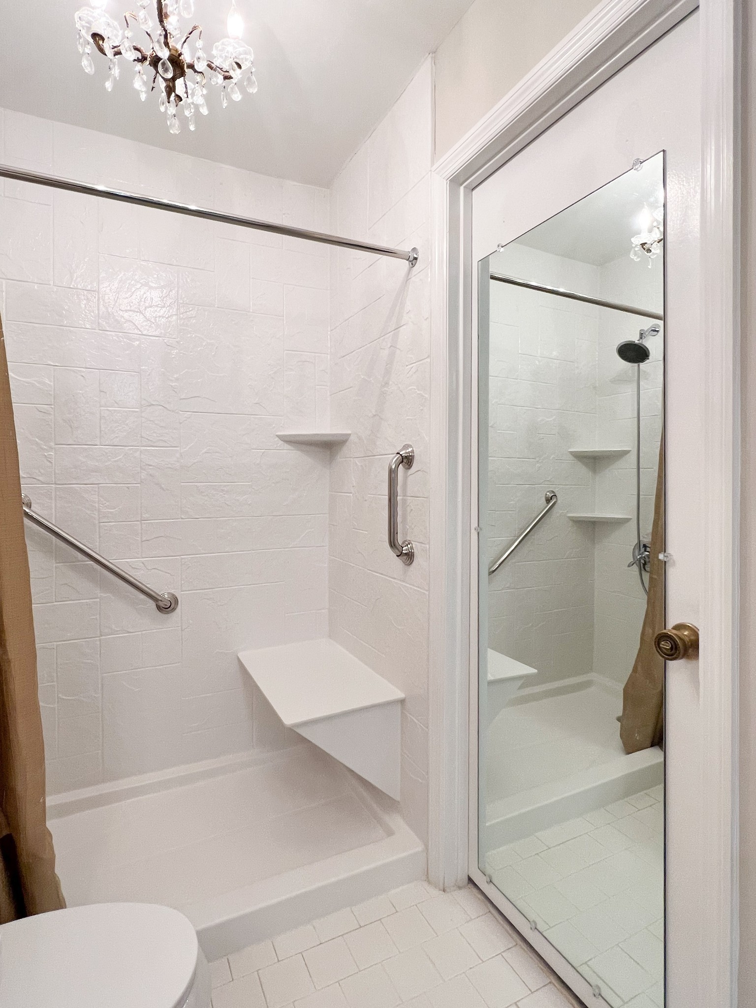 4487 Post Place, Unit 165 Nashville, TN 37205 - Photo 39 of 41 a bathroom with a shower and toilet