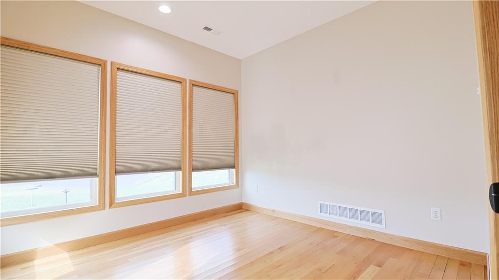 1074 Northeast 121st Road Higginsville, MO 64037 - Photo 25 of 53