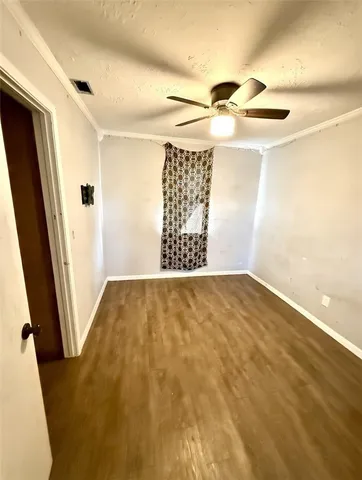 $185,000 | 2105 North Karnes Avenue, Cameron, TX 76520