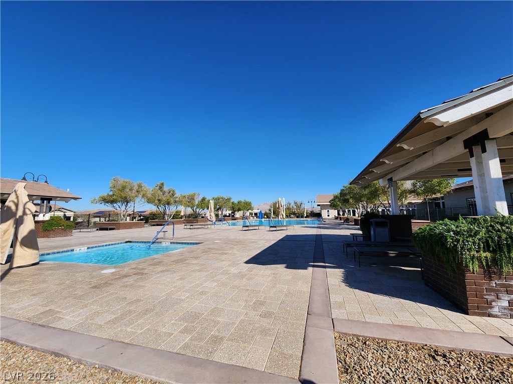 217 Bennett Pointe Avenue Henderson, NV 89011 - Photo 33 of 39
