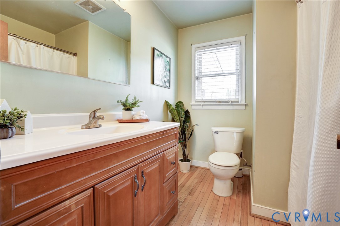 9018 Westone Road Mechanicsville, VA 23116 - Photo 20 of 35 Hall Bath