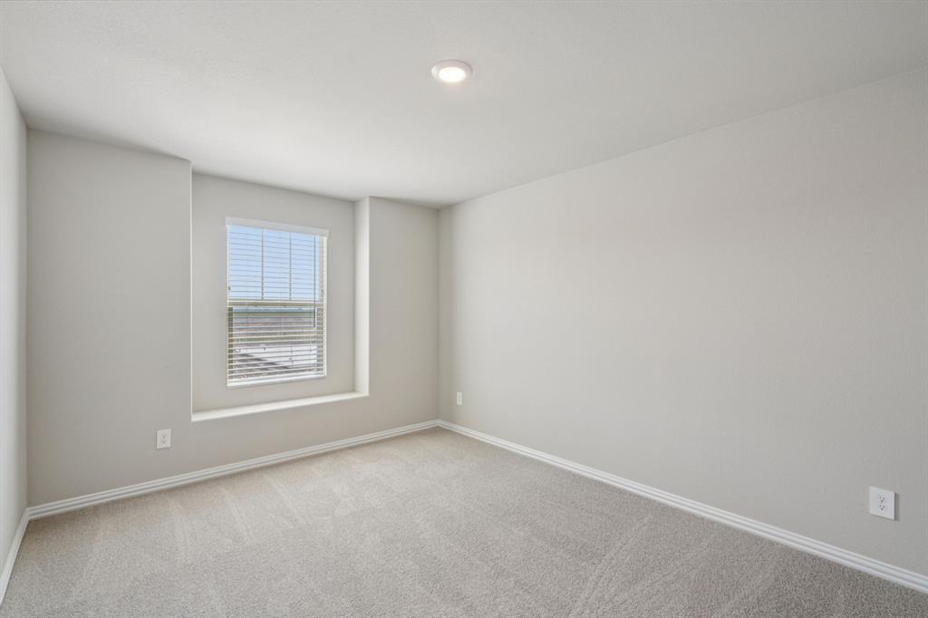 1629 Arches Road Anna, TX 75409 - Photo 33 of 37 Photo is not of the actual home, but is an inspirational photo of builder’s model home and may depict options, furnishings, and/or decorator features that are not included.