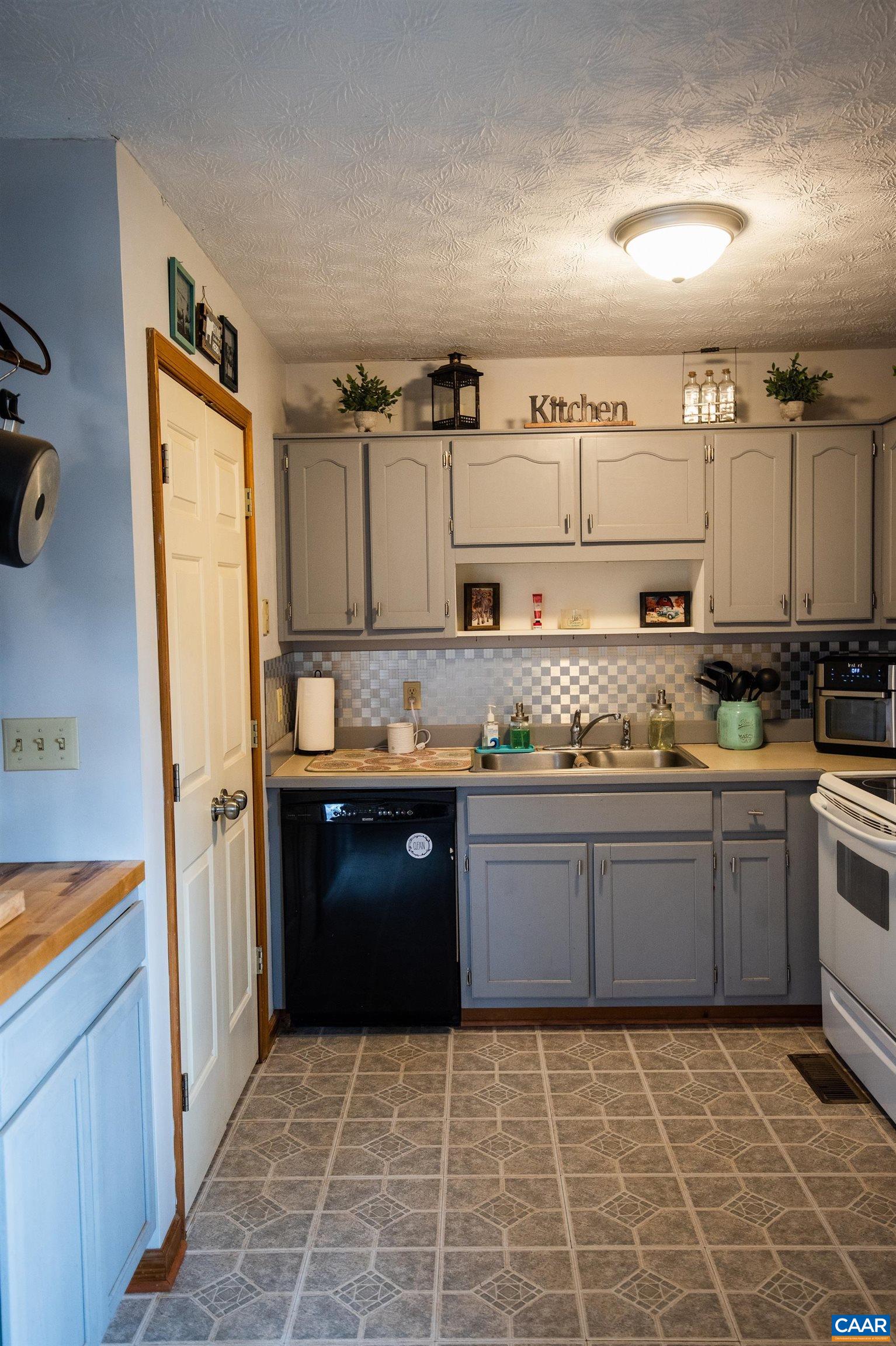 102 Sclaters Ford Road Palmyra, VA 22963 - Photo 9 of 24 Gallery Image 9