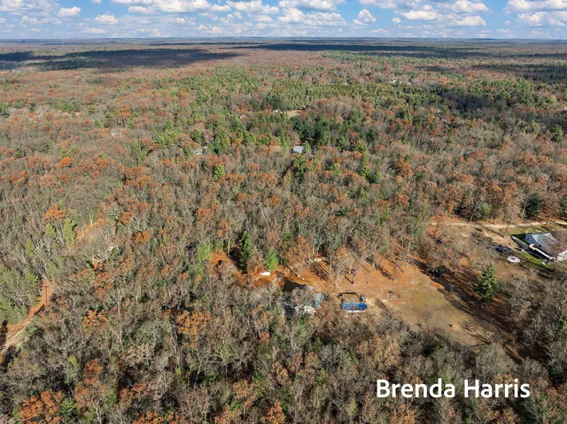 $424,900 | 9211 Blue Lake Road, Twin Lake, MI 49457