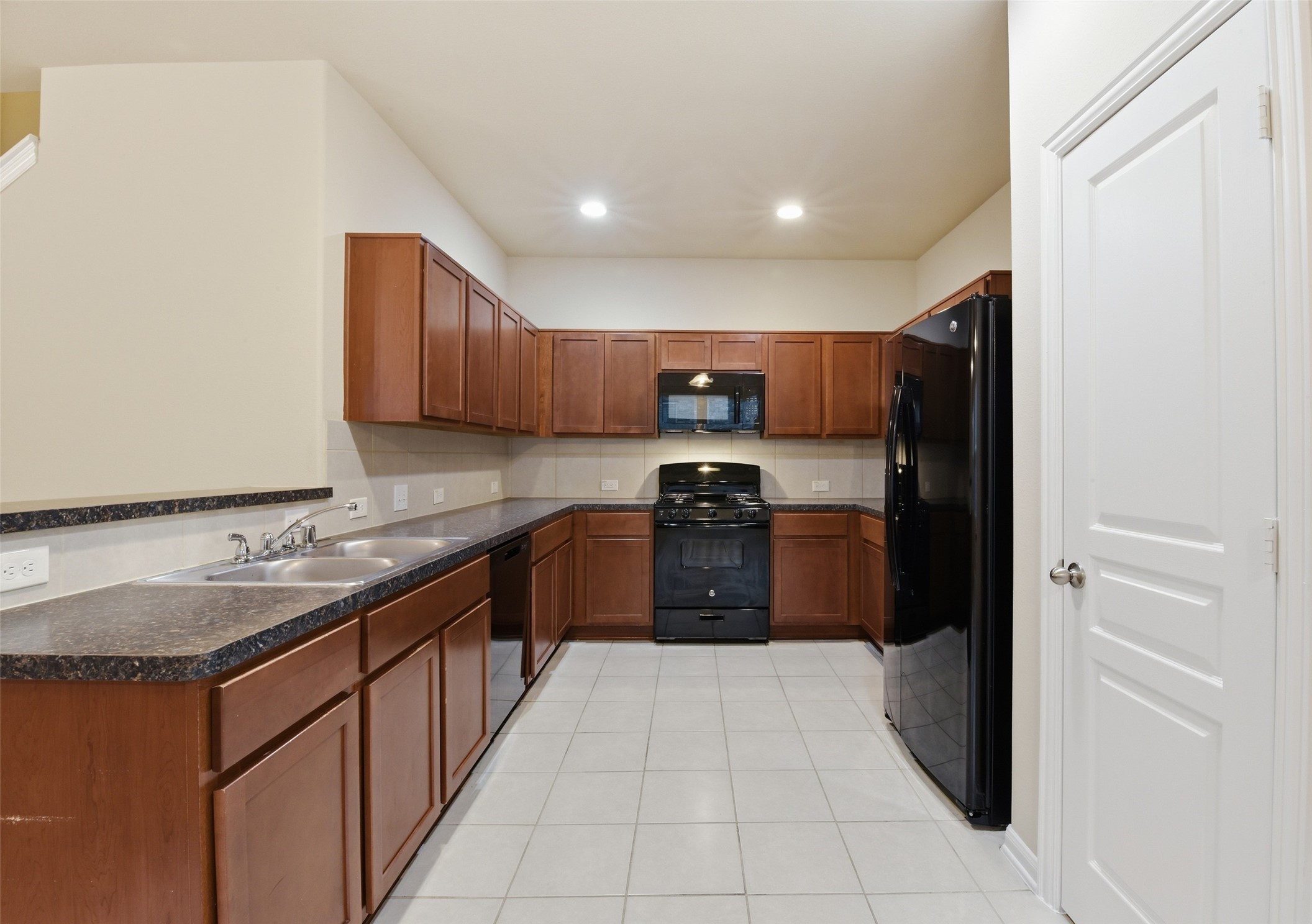 7530 Foxwaithe Lane Humble, TX 77338 - Photo 18 of 43