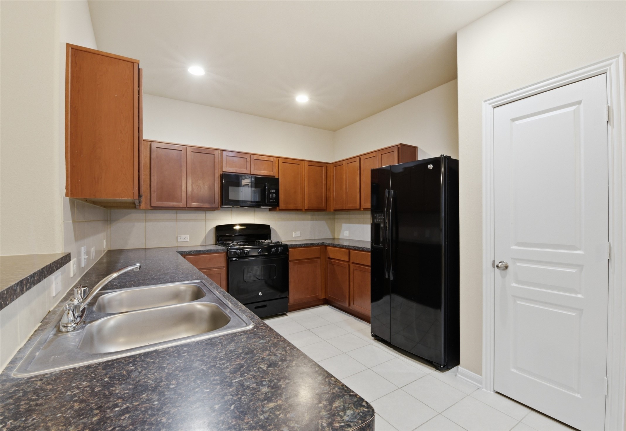 7530 Foxwaithe Lane Humble, TX 77338 - Photo 19 of 43