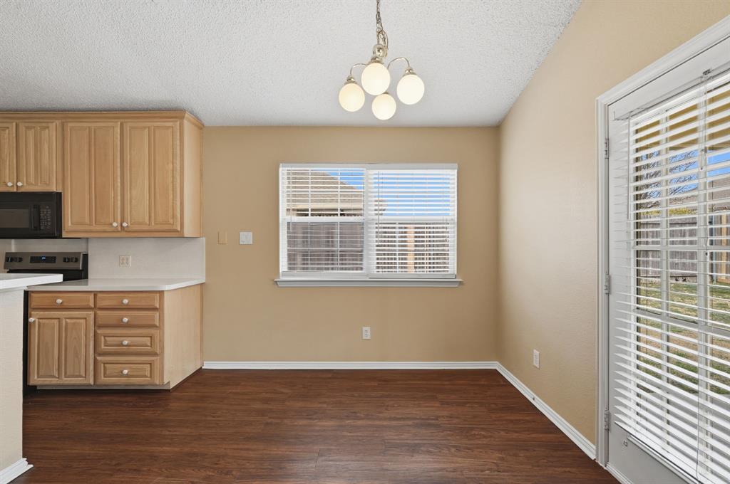 111 Taos Loop Aledo, TX 76008 - Photo 12 of 31